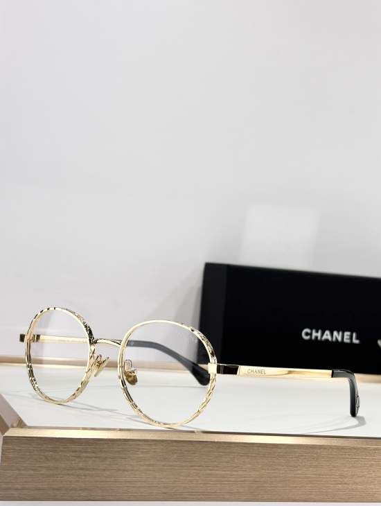 Picture of Chanel Sunglasses _SKUfw77670003fw